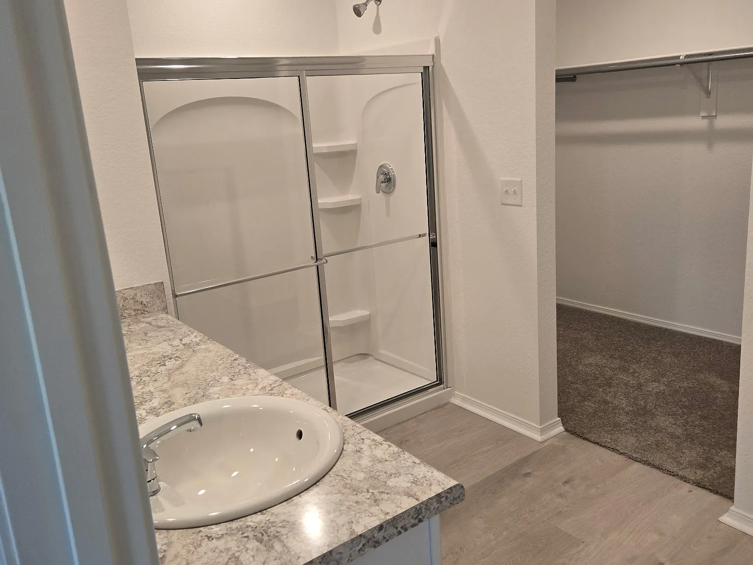 3 bed, 1301 sqft, $1,500 — Photo 3