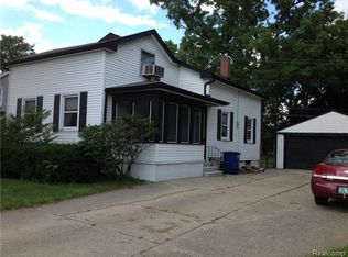 33170 Ann Arbor Trl, Westland, MI