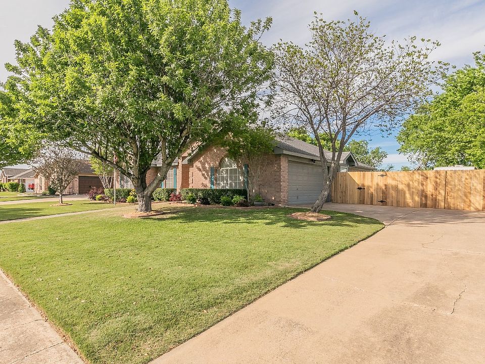 621 Whitetail Deer Ln Crowley TX 76036 Zillow 621 Whitetail Deer Ln Crowley TX 76036 Zillow