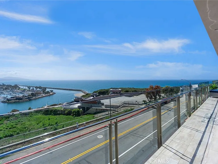 34403 Green Lantern St #2 — Photo 4