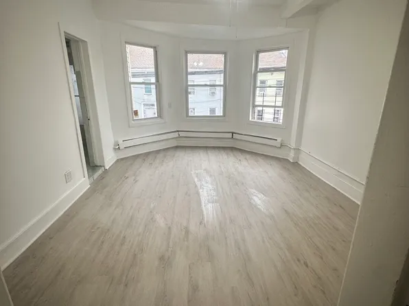 530 Summer St Floor 2, Paterson, NJ 07501