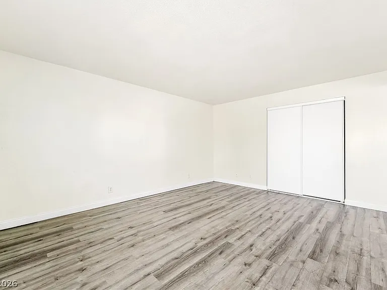 5303 Del Gado Dr #B — Photo 3