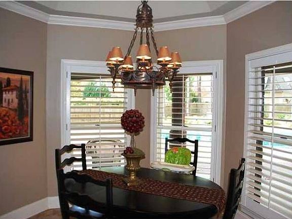 Breakfast room