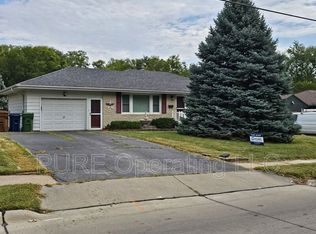 1501 Freeman Dr, Bellevue, NE 68005