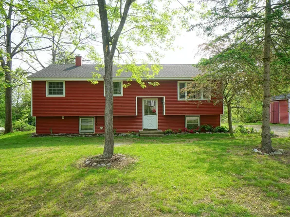 12 Valhalla Drive, Milford, NH 03055