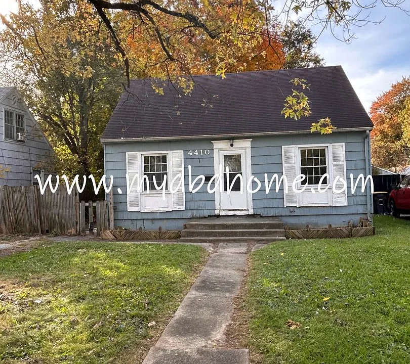 4410 Plaza Dr