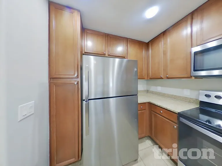 1353 S Sabino Dr — Photo 5