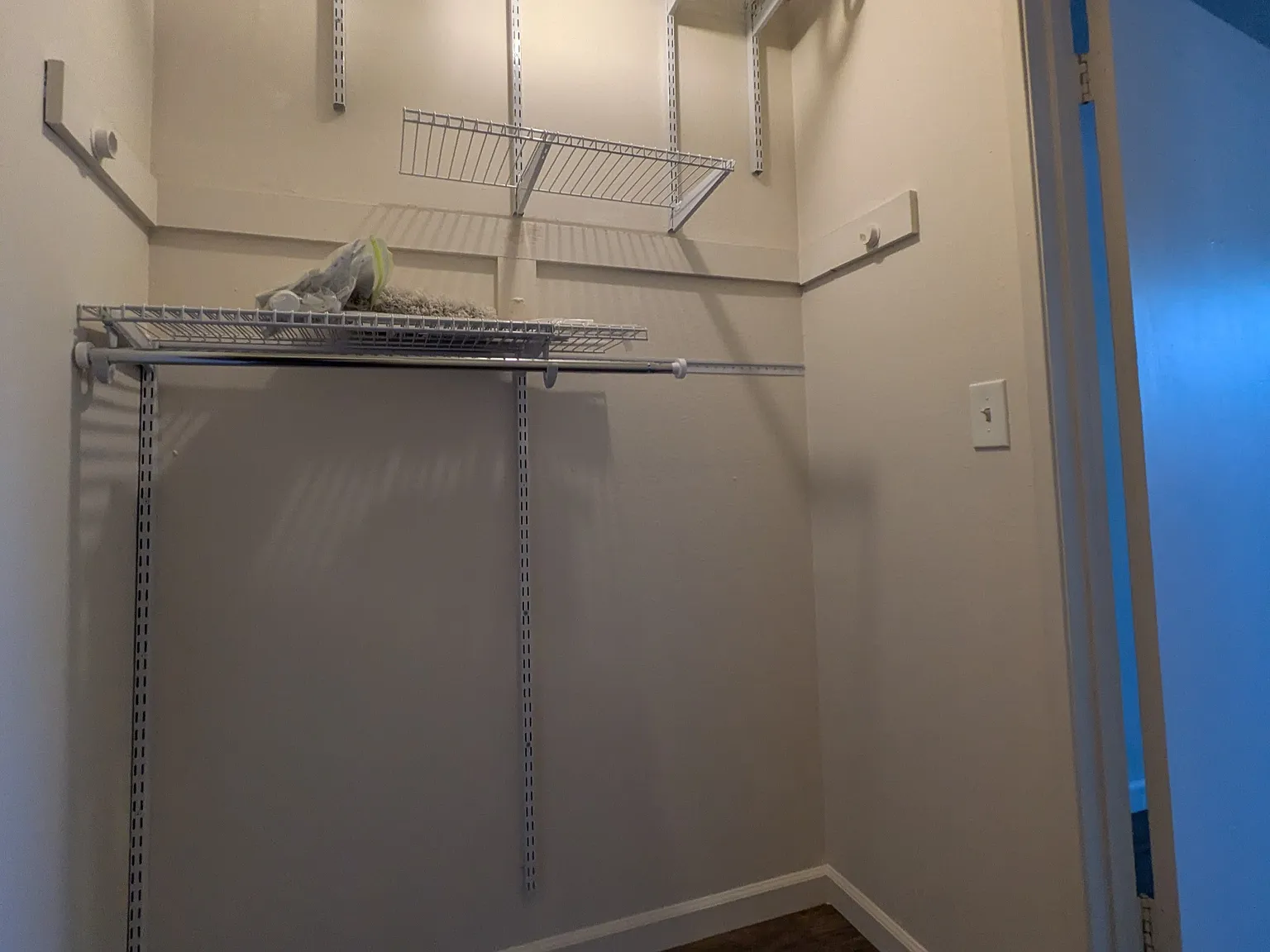 1 bed, 700 sqft, $1,900 — Photo 2