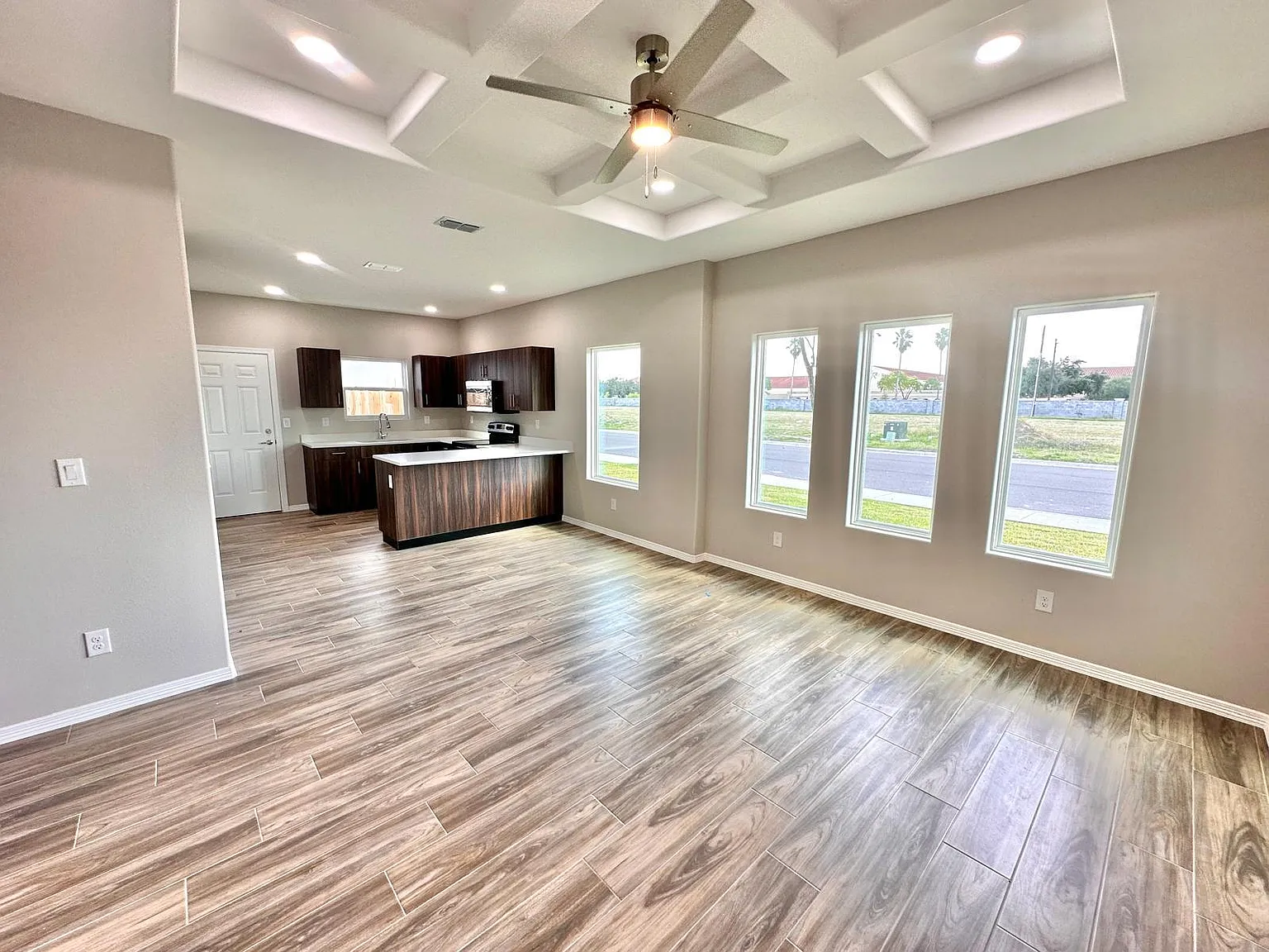 2 bed, 2.0 bath, 850 sqft, $1,125 — Photo 4