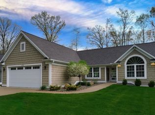 4113 Boulder Creek Dr, Midland, MI