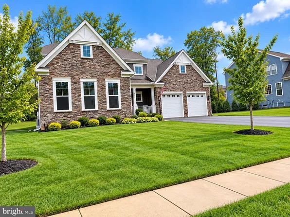 6758 John Mallard Dr, Manassas, VA 20112