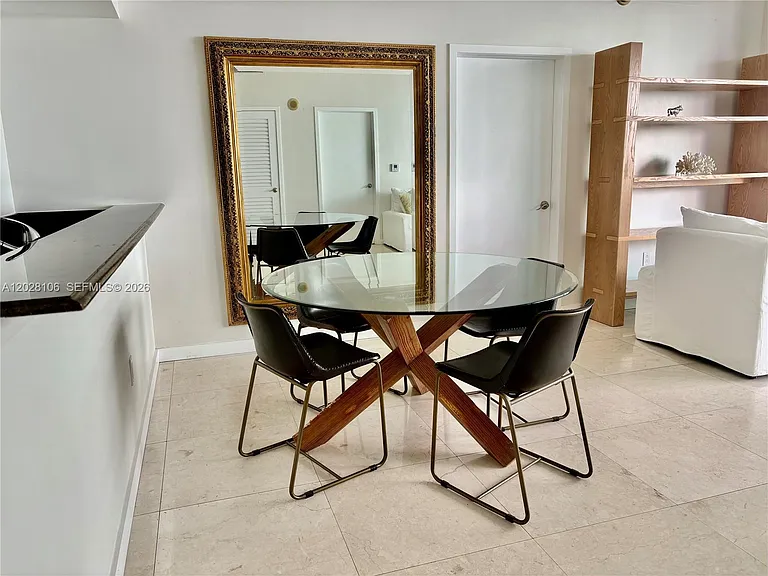 1800 N Bayshore Dr #905 — Photo 6