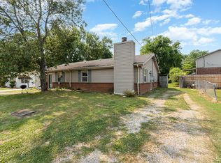 4357 Central Valley Dr, Hermitage, TN 37076