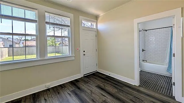 457 Sala Ave — Photo 13