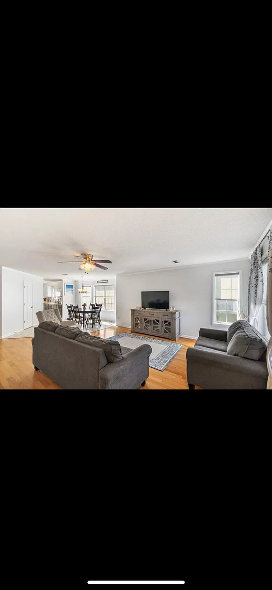 Building Photo - 151 Radford Cir #1