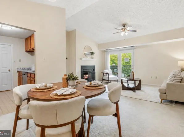 5707 Olde Mill Ct Unit 120, Alexandria, VA 22309