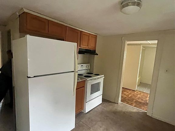 5th image of 57 Capron St #2