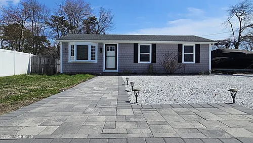 1141 Cape May Dr Photo 1