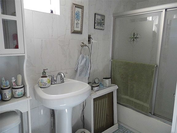 5th image of 8770 109th St