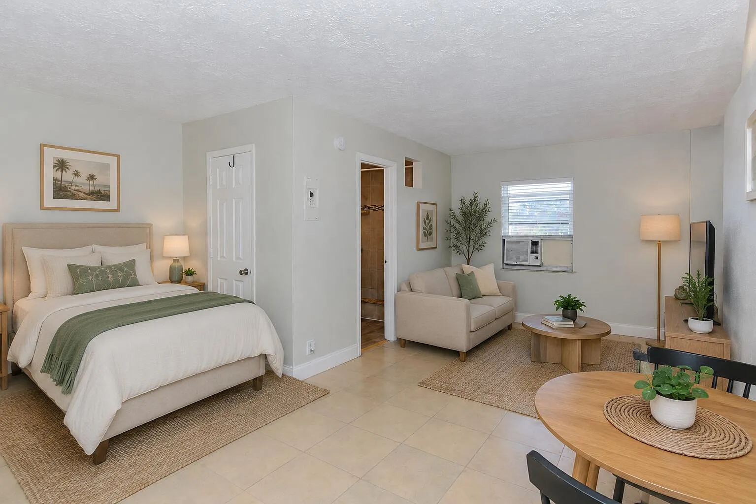 Studio, 1.0 bath, 500 sqft, $1,650 — Photo 1