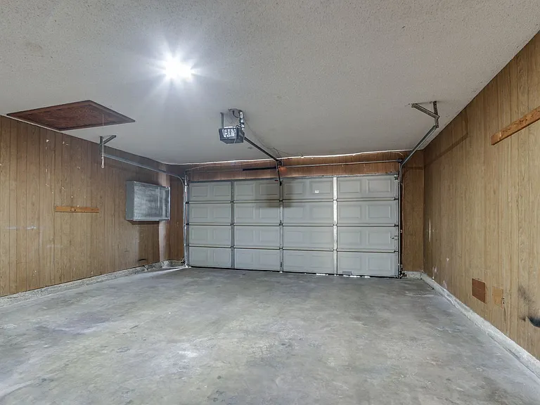 1705 N Gleason Ave — Photo 47