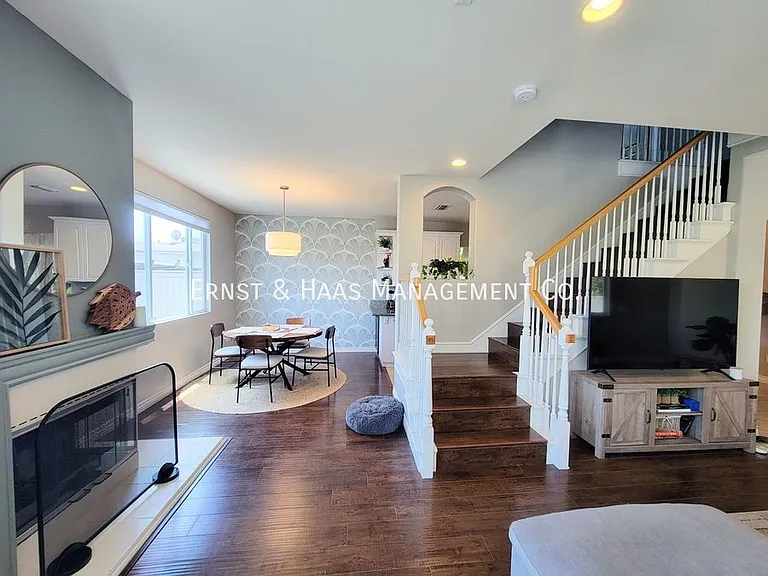 15616 Firmona Ave — Photo 5