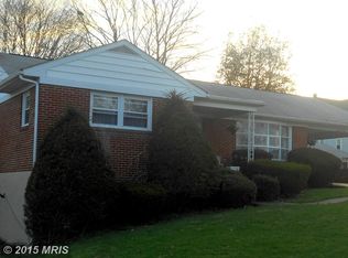 305 Hillside Dr, New Windsor, MD 21776