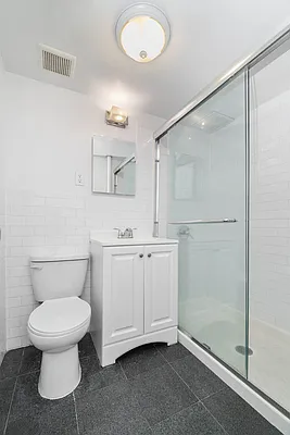 Rented by REAL New York | media 8