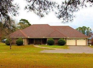 96 Lindsay Ln, Zwolle, LA 71486