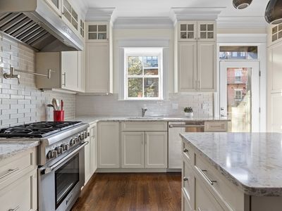 34 Dwight St APT 2, Boston, MA, 02118