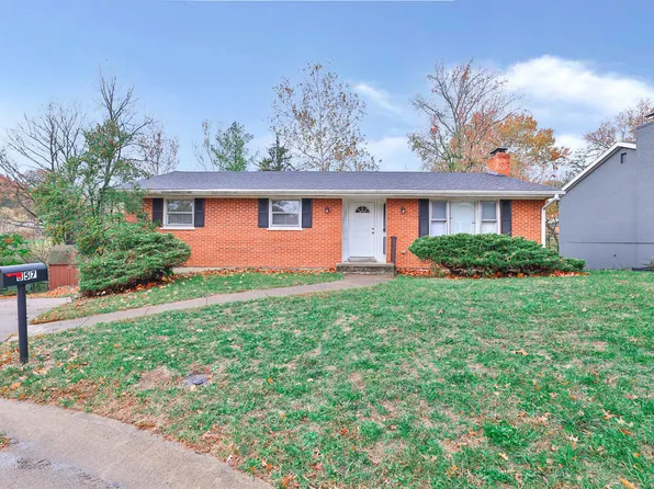 357 Carimel Ridge Dr, Fort Mitchell, KY 41017
