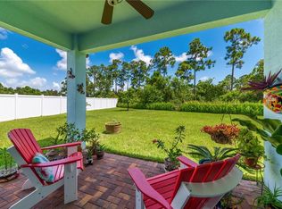 205 SE Via Visconti, Port Saint Lucie, FL 34952