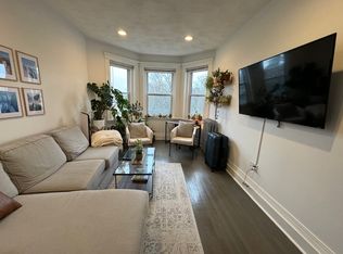 102 Queensberry St APT 12A, Boston, MA 02215