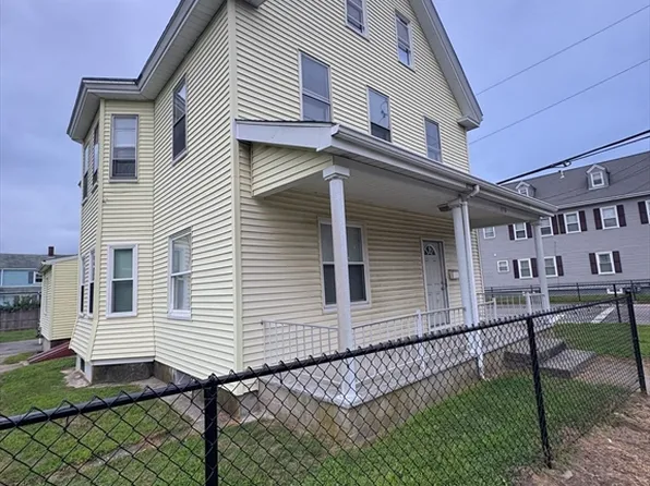 276 Washington St Floor 2, Taunton, MA 02780