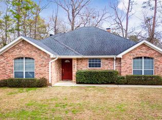 1102 Cherokee Trl, Kilgore, TX 75662