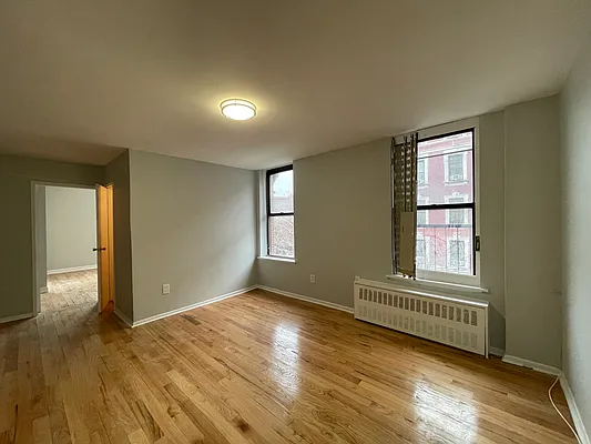 Rented by Bohemia Realty Group | media 10