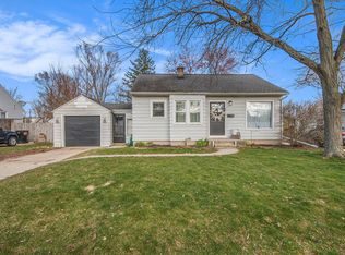 2866 Sharon Ave SW, Wyoming, MI 49519