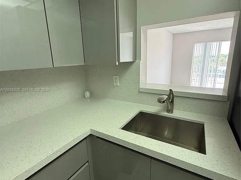 6820 W Flagler St #407 — Photo 7