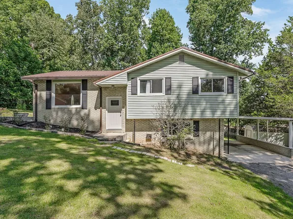 2376 Lakeland Dr, Cookeville, TN 38506