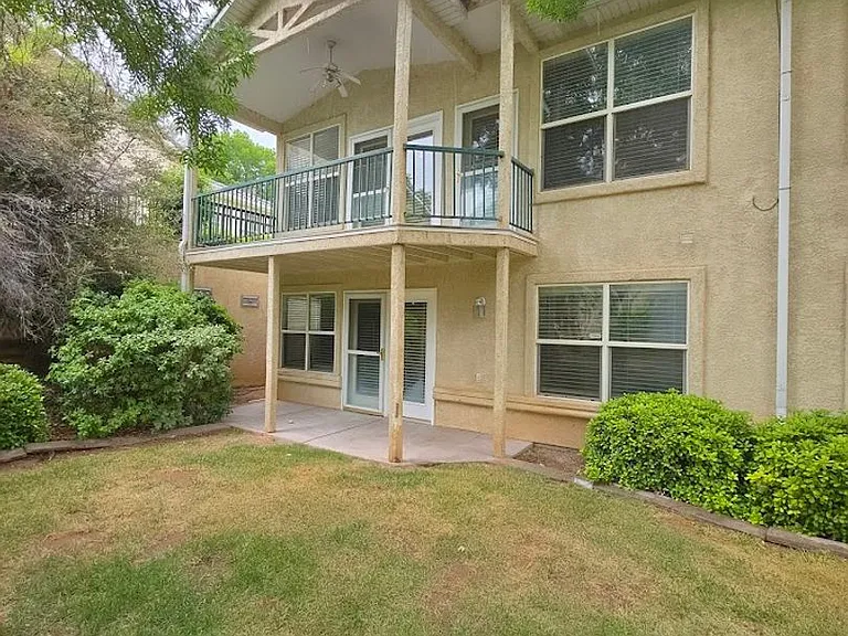 153 N Turnbury Ln — Photo 50