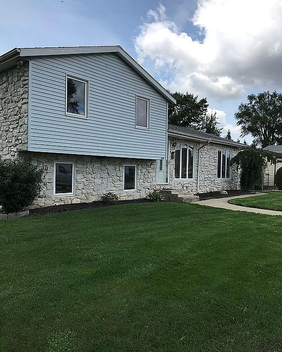 1st image of 1201 S Sylvan Ln