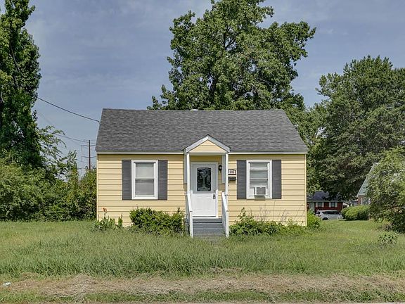 4th image of 700 Quail Ave
