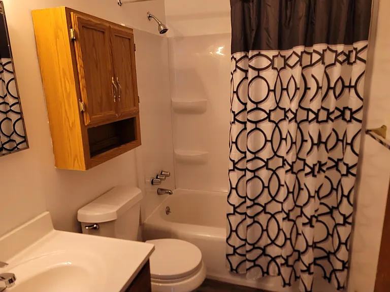 21395 Oxford Ave — Photo 27