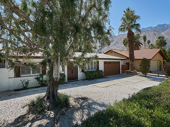 4th image of 1301 E San Jacinto Way