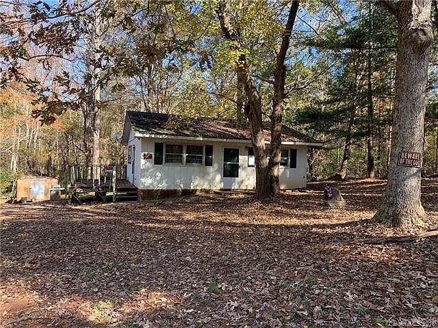 1st image of 6000 Leo Dr