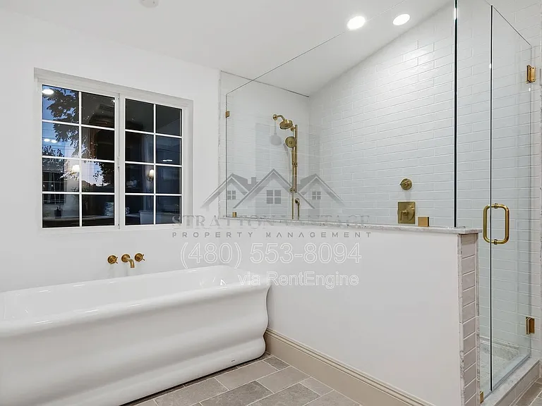 2315 N 42nd St — Photo 42