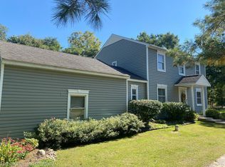 9690 Cairn Ct, Holly, MI 48442