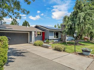 1004 Northridge Dr, Yreka, CA