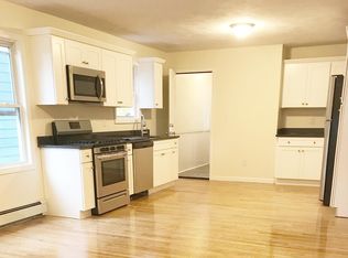 20 Riverside Sq #1, Hyde Park, MA 02136
