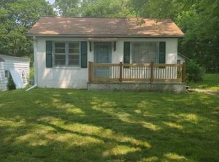 2226 Forest View Rd, Rockford, IL 61108